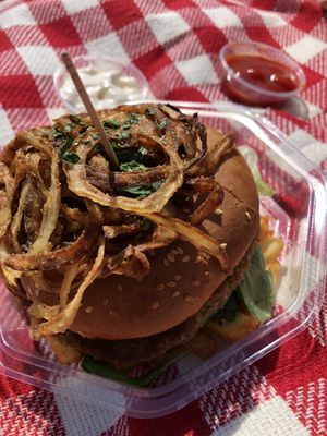 Vegan Burger: take away  at Bonnie & Clyde in Stuttgart