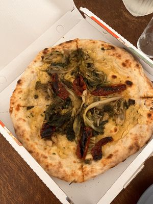 Vegano pizza 🤤  at Pizza Express Amalfi in Amalfi