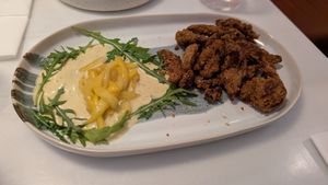 Calamari fritti (mushrooms), mango salad, lemon & chilly mint mayo at Avit in Athens