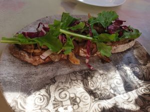 Pilzbaguette at Avit in Athens