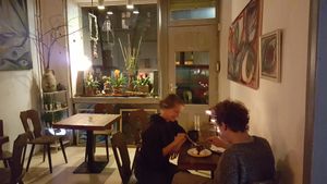 Vegan dine in a familiar artistic atmosphere. at Lunasol in Berlin