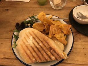 Sandes de tofu at Las Vegan in Lisbon