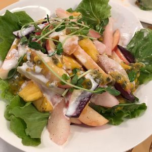 Appetizers at Joy Luck 65 in Central Singapore