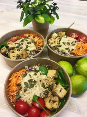 Salad with tofu, lentils and hummus at Biomarket Deli in Tallinn