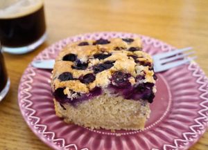 Blueberry financier at la petite graine in Limoges
