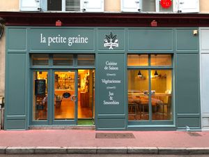 La Petite graine The Very first vegan restaurant in Limoges, situated in centre of the city. We serve home - made food from locally sourced ingredients, juices and smoothies made to order. Gluten free and refined sugar free desserts served daily. at la petite graine in Limoges
