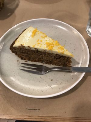 Carrot Cake at la petite graine in Limoges