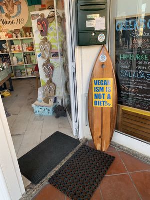 Bem vindos  at Wave 269 in Ericeira