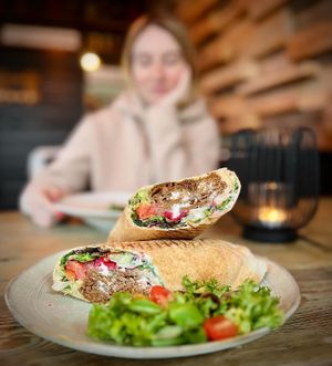 Wrap z seitanem i warzywami at Vege Love in Warsaw