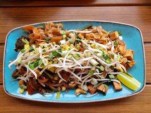 Pad Thai at Vege Love in Warsaw