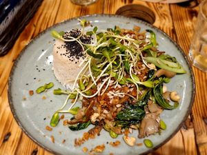 BOCZNIAKI CHAINAT at Vege Love in Warsaw