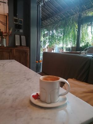 Almond cappuccino at Mudra in Ubud