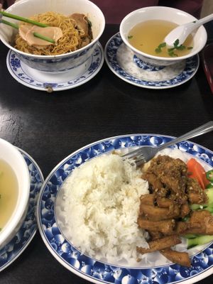 Lemon Grass Chicken at Veggie Life Restaurant in South El Monte