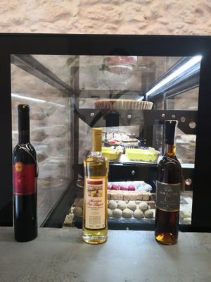  at Victoria  in Crete