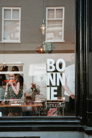 Bonnie at Bonnie in Arnhem