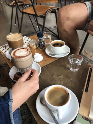 Warme choc plus slagroom!! at Bonnie in Arnhem