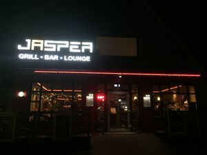 view from outside at night at Jaspers Grill in Braunlage
