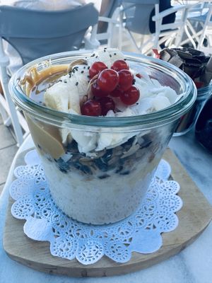 The oat milk porridge was peanut butter goodness    at Galini Cafe in Santorini