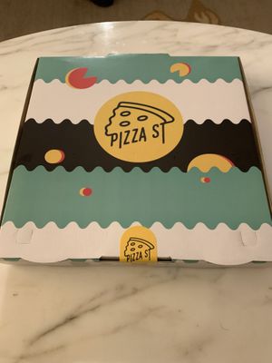 Oooo. What’s inside? at Pizza Street - Putuo District in Shanghai