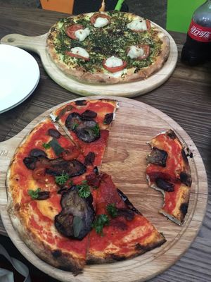 Italian pizza and pesto pizza at Pizza Street - Putuo District in Shanghai