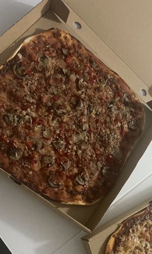 🌱🍕 at Restaurante Pizzería Roma S.L. in Cartagena