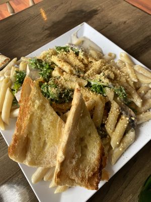 Alfredo at Arles and Boggs  in Wallingford