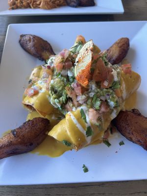 taquito plate  at Arles and Boggs  in Wallingford