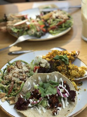 Savory tasting, so much lovely food! at Sync-Ok in Deventer