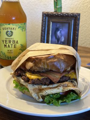 The breakfast burger at Veg'n out in San Diego