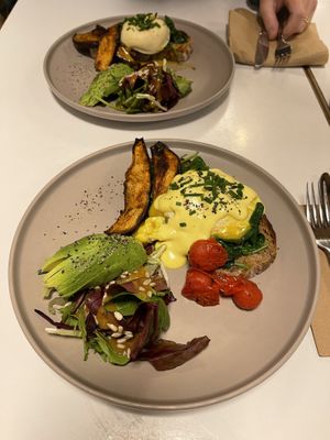 Food at Sacred Grounds in Exeter