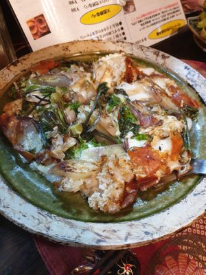 Cheese (which can be swapped for vegan cheese) with loads of veggies at Yasai Izakaya Genki in Tokyo