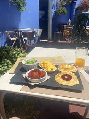 Brunch menu part two at Maus Habitos in Porto