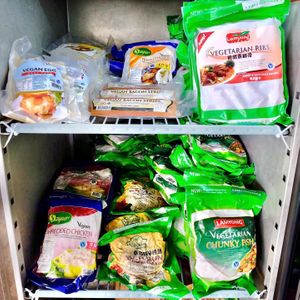 Vegan groceries at Little Beans Gourmet in Canning Vale