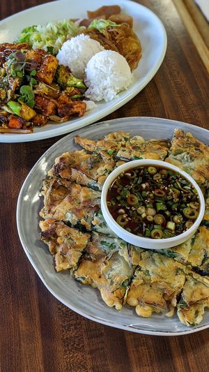 Korean "pancake" with garlic chives and scallions at Yong's Kal-Bi in Waimea