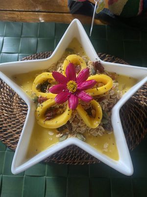 Mango 🥭 smoothie bowl  at Fox and the Firefly in Bohol