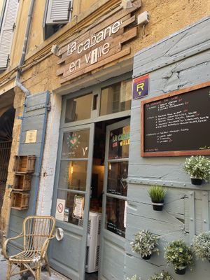   at La Cabane en Ville in Aix-en-provence