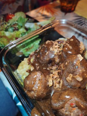  at La Cabane en Ville in Aix-en-provence