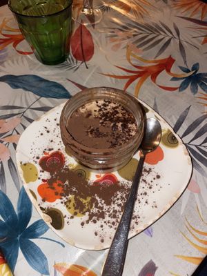   at La Cabane en Ville in Aix-en-provence