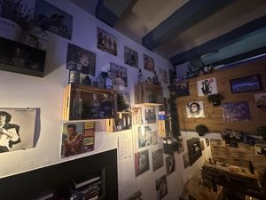 Cozy ambiance   at La Cabane en Ville in Aix-en-provence