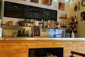 Menu at La Cabane en Ville in Aix-en-provence