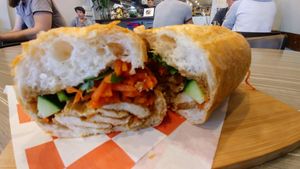 Tofu Bahn mi at Eat Mii Cafe in West End