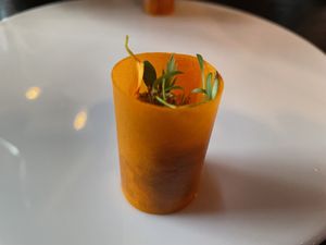 Seven Swans  at Seven Swans in Frankfurt