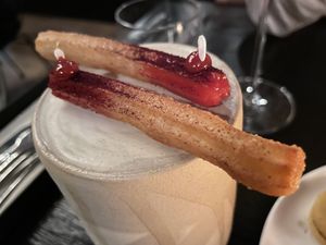 Seven Swans  at Seven Swans in Frankfurt