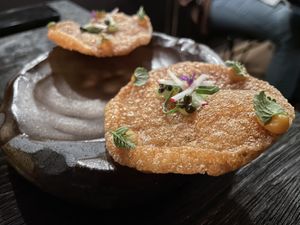   at Seven Swans in Frankfurt