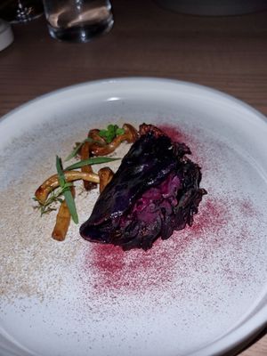 Geschmorter Rotkohl at Seven Swans in Frankfurt