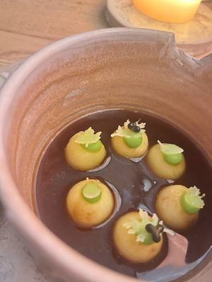  at Seven Swans in Frankfurt