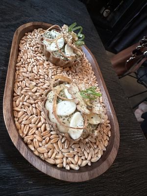   at Seven Swans in Frankfurt