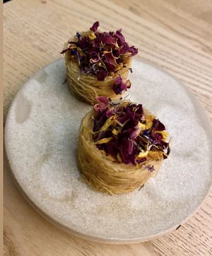   at Seven Swans in Frankfurt