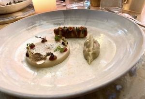   at Seven Swans in Frankfurt