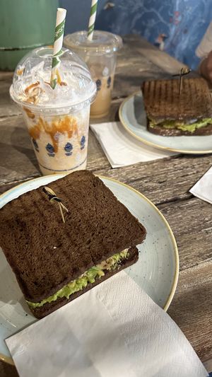   at White Pine in London